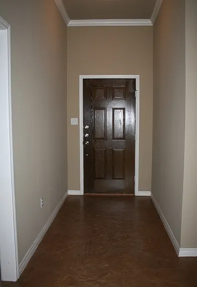3156 Breton St — Photo 2