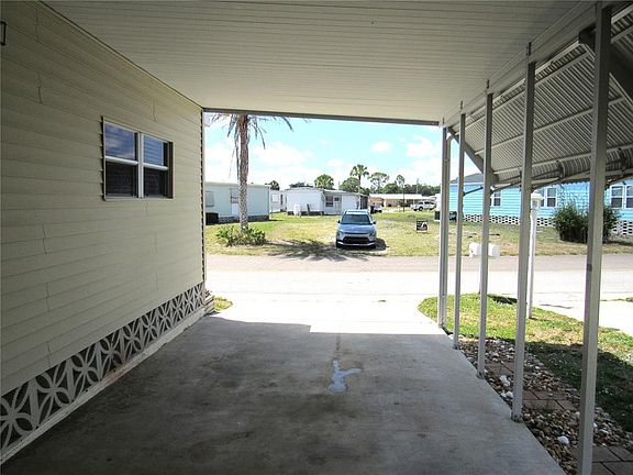 4th image of 5709 HOLIDAY PARK BOULEVARD