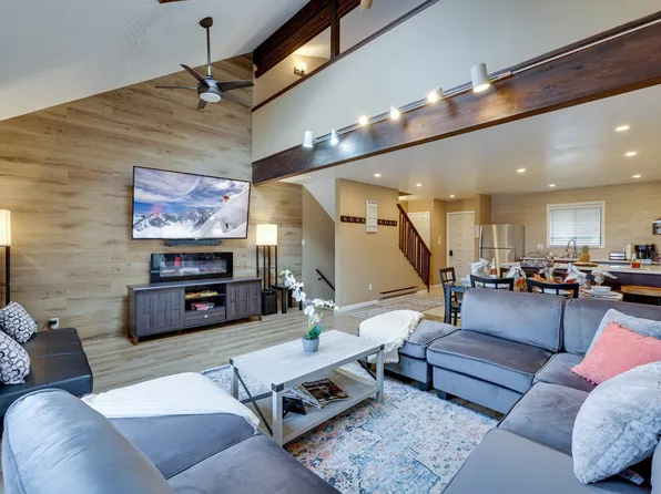 (undisclosed Address), Tannersville, PA 18372