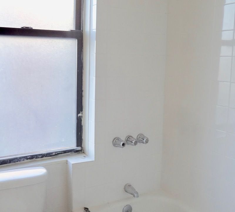 2nd image of 310 S 3rd St APT 22