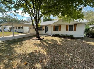407 Robinette St, Benton, AR 72015