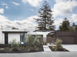 400 La Prenda Rd, Los Altos, CA 94024