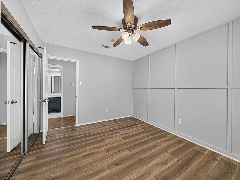 758 Rolling Mill Dr — Photo 30