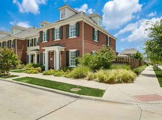 1100 Peacock Blvd, Carrollton, TX 75007