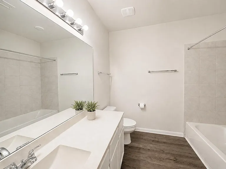 3910 Deledda Dr — Photo 11