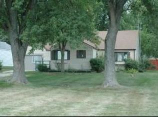 3855 E State Rt 17, Kankakee, IL 60901