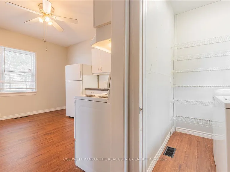 24 Maple St — Photo 30