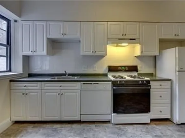 7 Naples Rd #1A, Brookline, MA 02446