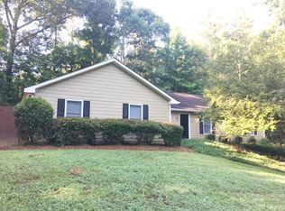527 Rustwood Dr, Athens, GA 30606