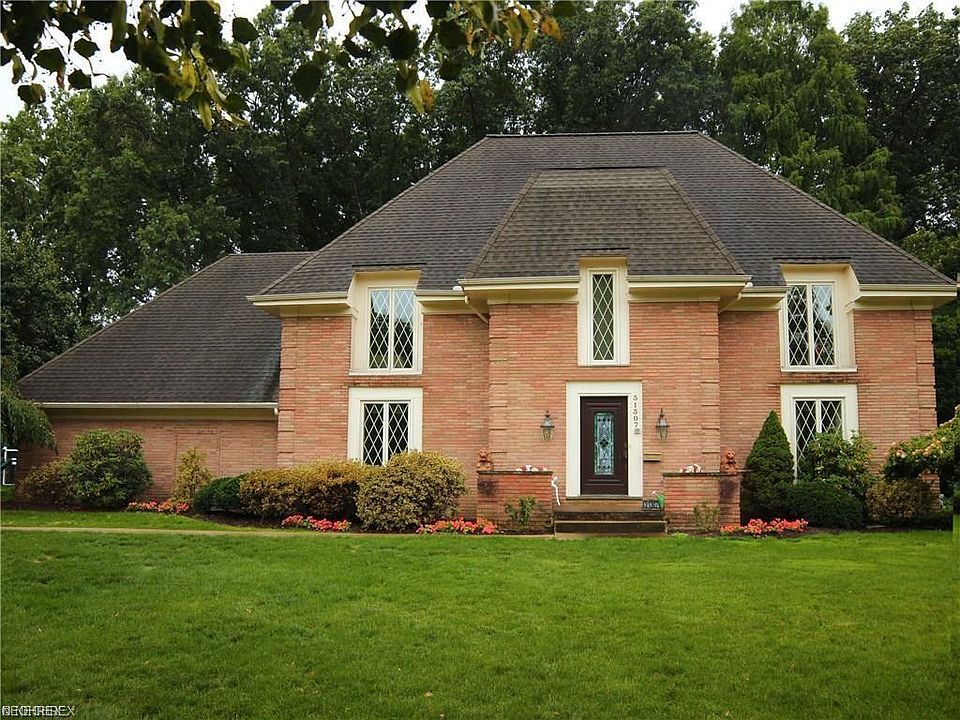 1st image of 31307 Narragansett Ln
