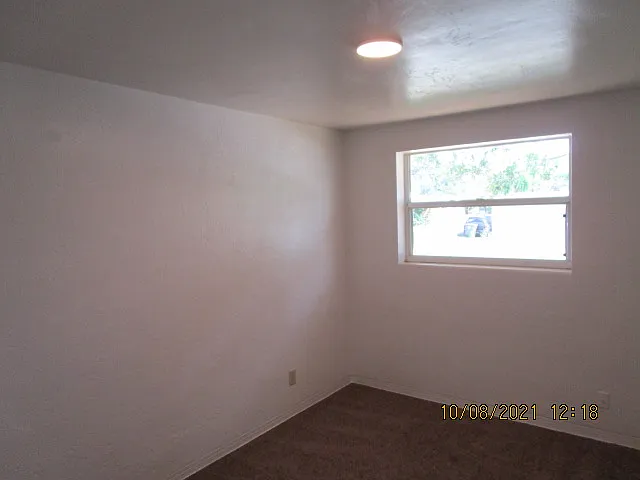 1262 Essex Rd — Photo 7