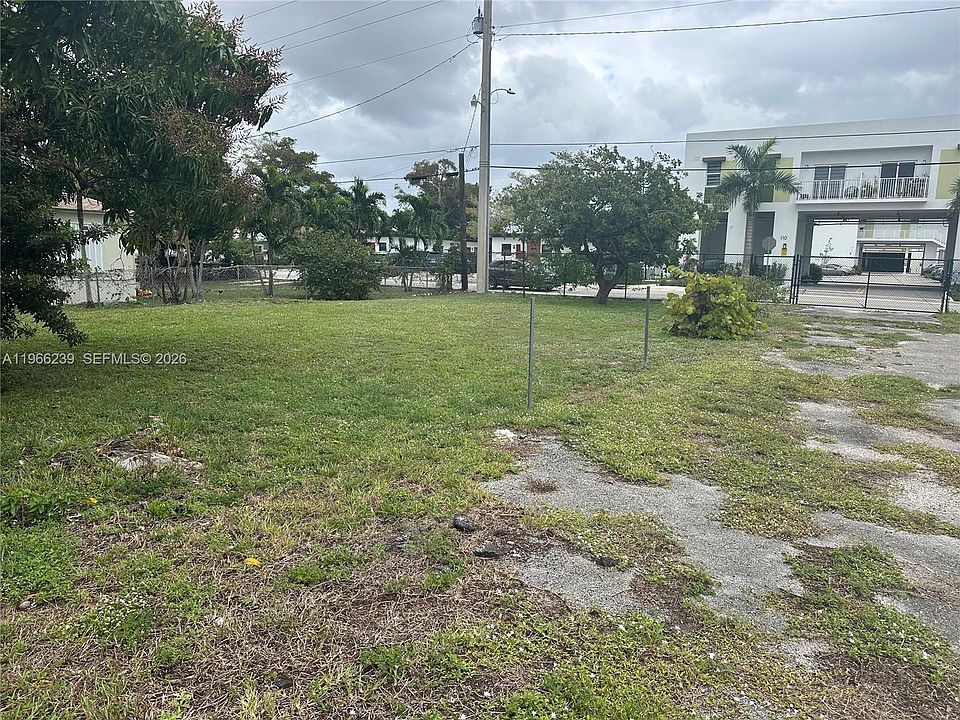 1st image of NW 2nd Ave