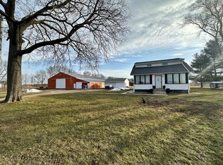 7630 Ridge Rd, Rock Falls, IL 61071