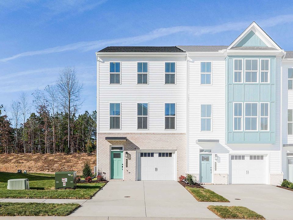 Oasis Westbrook Elevation A - End Unit - 2140 - 2,139 SQ F