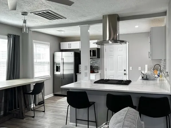 3453 Mount Pleasant St, Houston, TX 77021