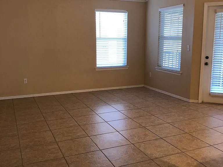 417 Summit Ridge Pl #207 — Photo 5
