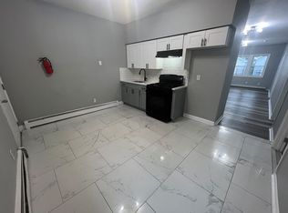 39 N 3rd St #1L, Paterson, NJ 07522