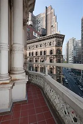 Rented by Douglas Elliman | media 30