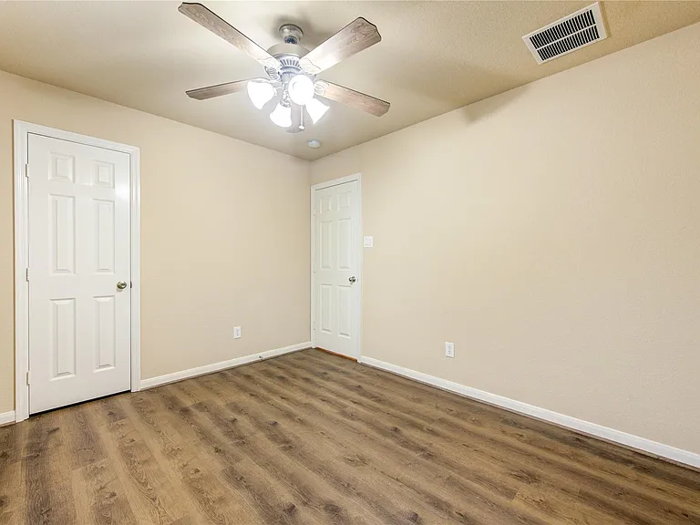 16702 Grovetrail Ln — Photo 18