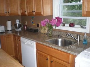 10 Central St, South Easton, MA 02375