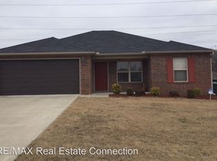 6041 Trammel Estates Dr, N Little Rock, AR 72117