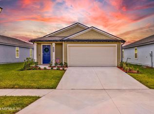 2433 Falling Star Ln, Green Cove Springs, FL 32043