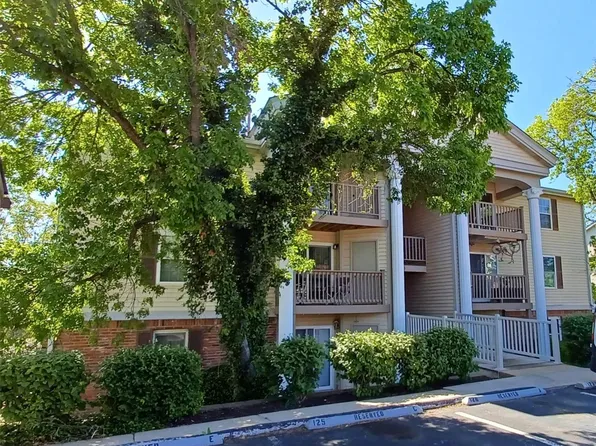 733 Ridgeside Dr APT L, Ballwin, MO 63021