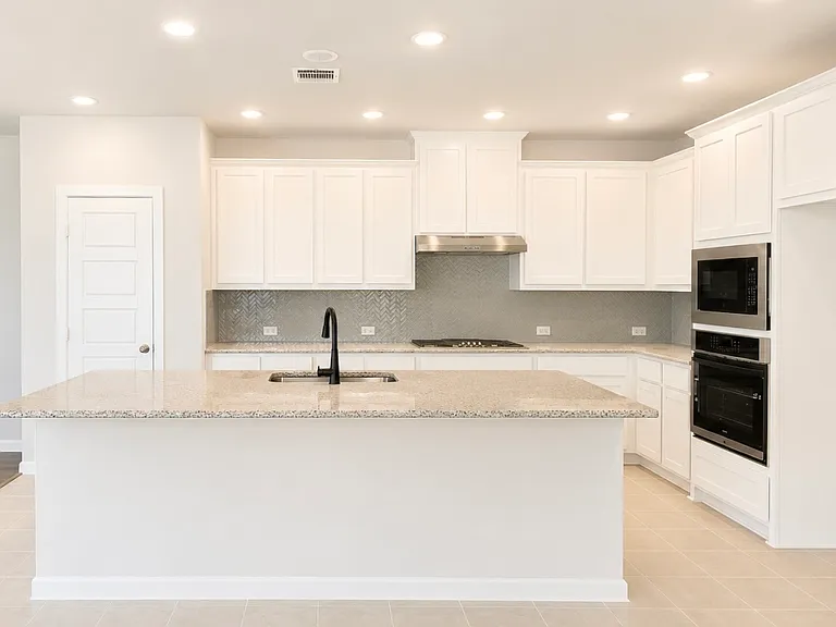 1536 Olive St — Photo 9