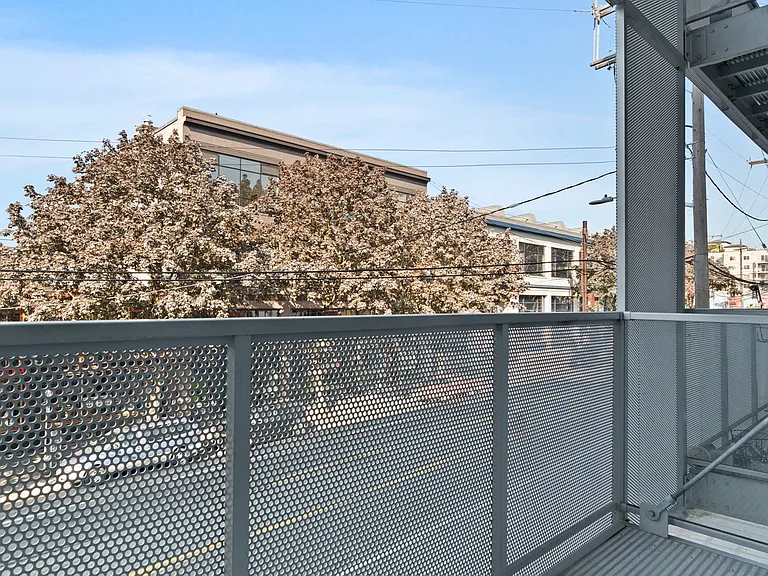 Beryl Apartments — Photo 28
