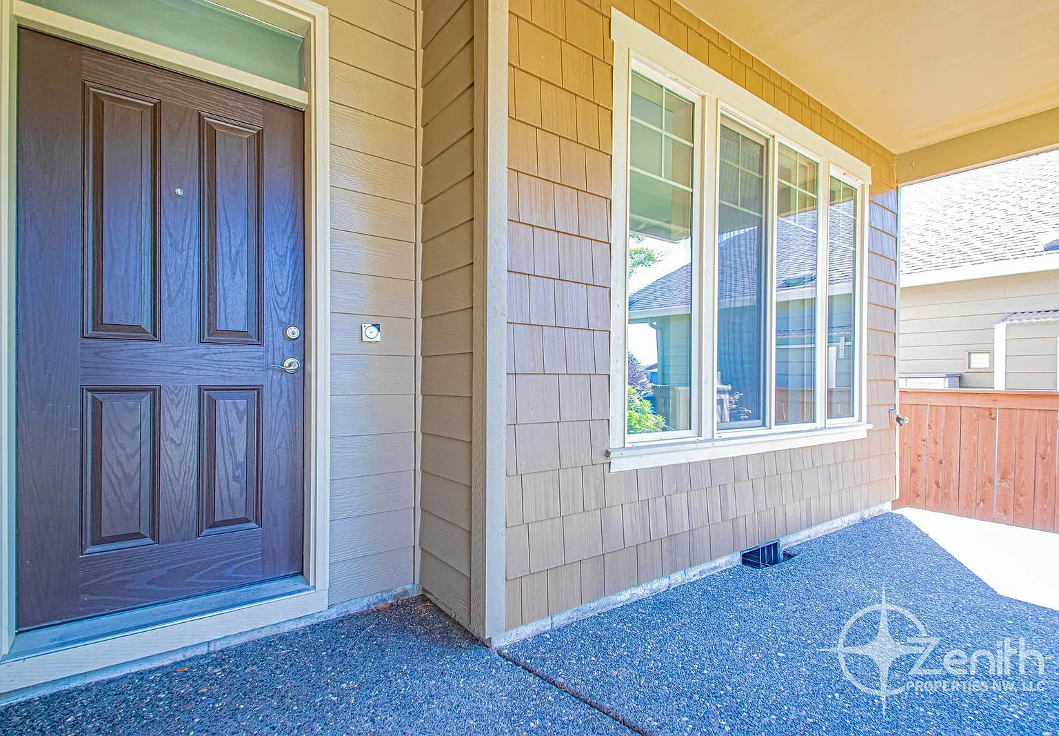 4 bed, 2.5 bath, 2231 sqft, $3,315 — Photo 2