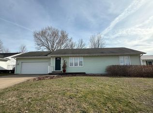 1807 Koestner St, Burlington, IA 52601