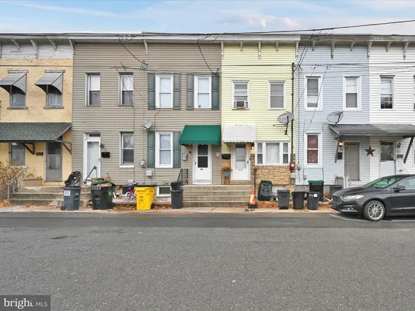 413 E Mifflin St, Orwigsburg, PA 17961