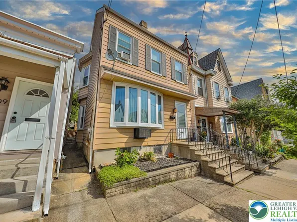 807 Spring Garden St, Easton, PA 18042