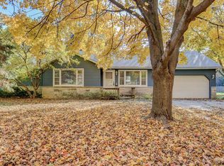 603 Hessel Blvd, Champaign, IL
