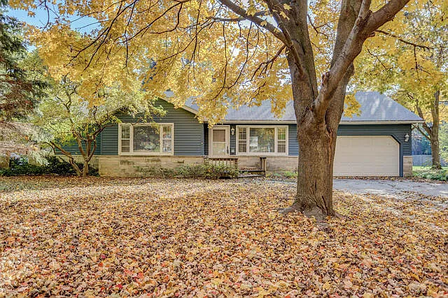 603 Hessel Blvd photo 1