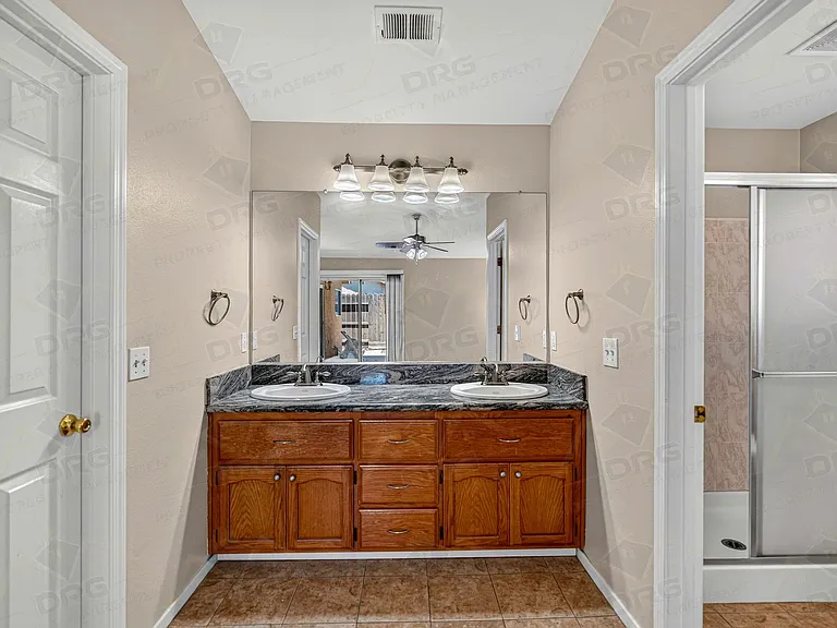 2713 Mozart Dr — Photo 21
