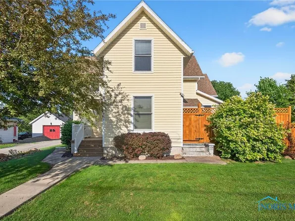 301 S High St, Pandora, OH 45877