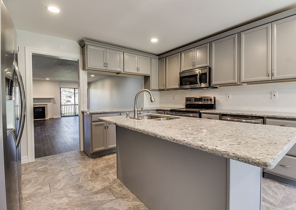 1st image of 6156 Palomino Ct #1