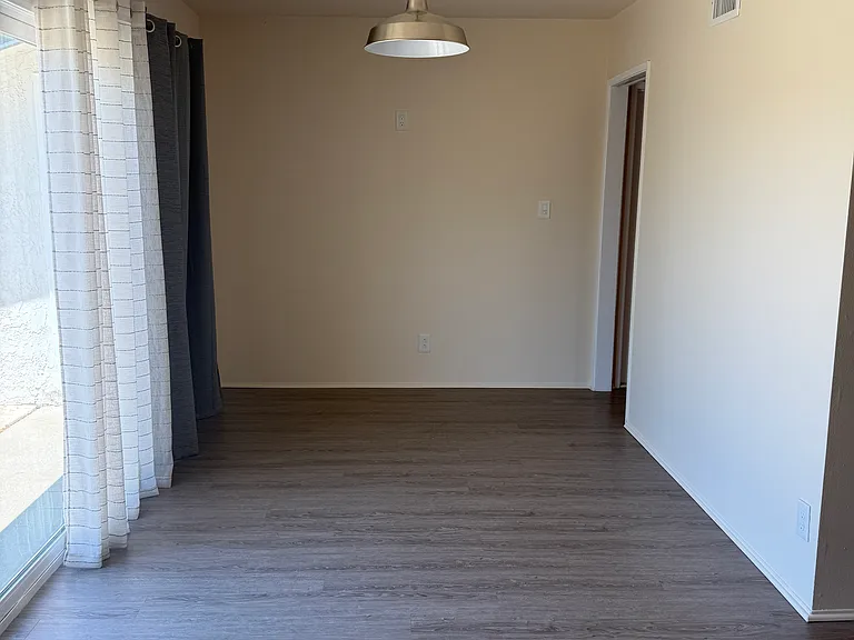 4694 Walnut Ave — Photo 10