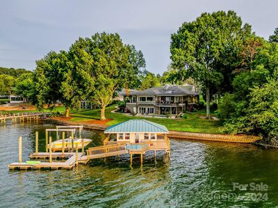 304 Lakeshore Dr, Mooresville, NC, 28117