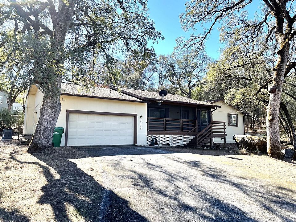1st image of 17743 Huckleberry Dr