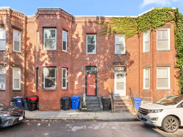 15 Nonquit St, Dorchester, MA 02125