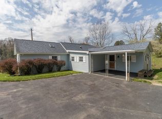 14 Rustic Ln, Salem, WV 26426