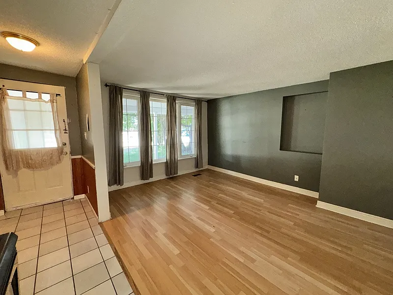 22 McDonald Street — Photo 2
