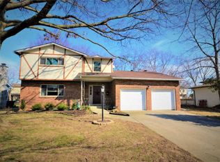 6030 Clintonview St, Columbus, OH 43229