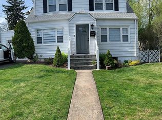 28-07 Warren Rd #1X, Fair Lawn, NJ 07410