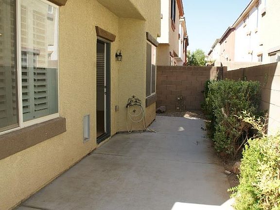 5th image of 5010 Whispy Breeze Ave