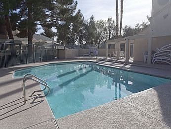 4th image of 5521 Orchard Ln