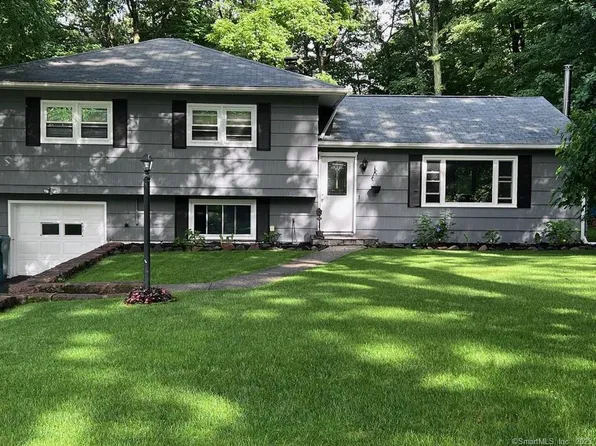 874 Hill Street, Hamden, CT 06514