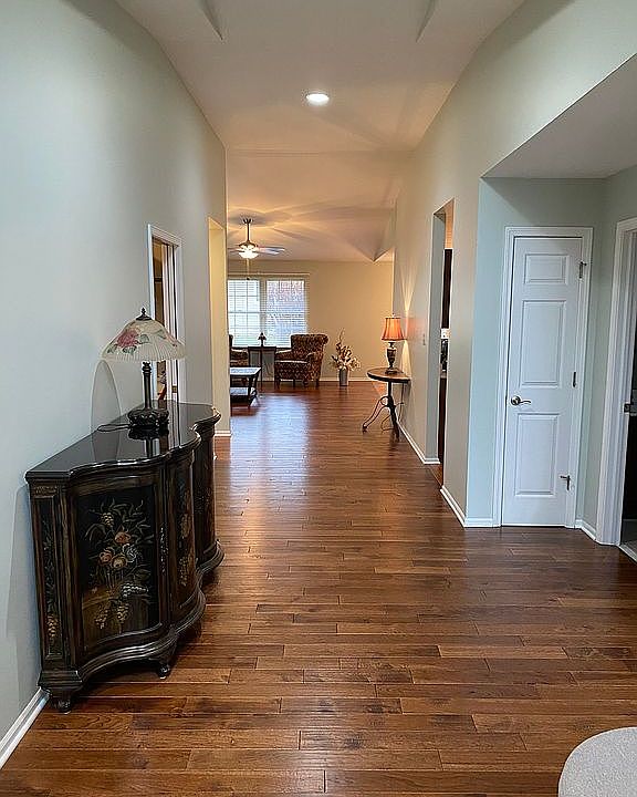 1st image of 10767 Oakridge Ct